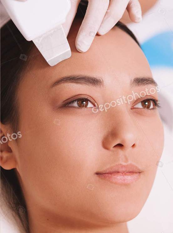 Microneedling and Dermaplaning